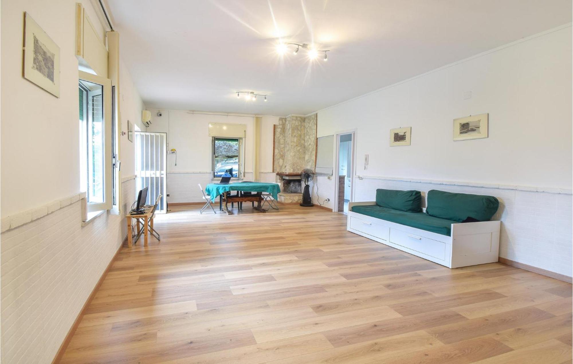 2 Bedroom Cozy In * Naples